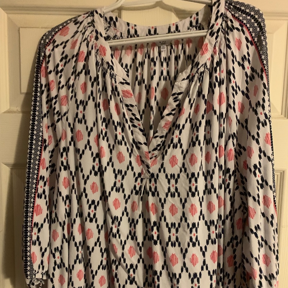 Crown an ivy blouse